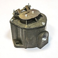 Розетка РЗ-8Б